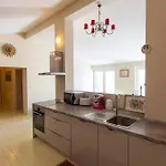 3 Bedroom Beautiful In