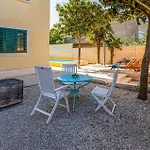 3 Bedroom Beautiful In 아파트 *