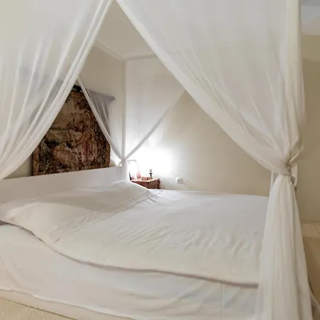 Gorgeous In * Bacina