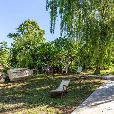3 Bedroom Pet Friendly In * Bacina