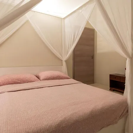 Gorgeous In Apartamento *